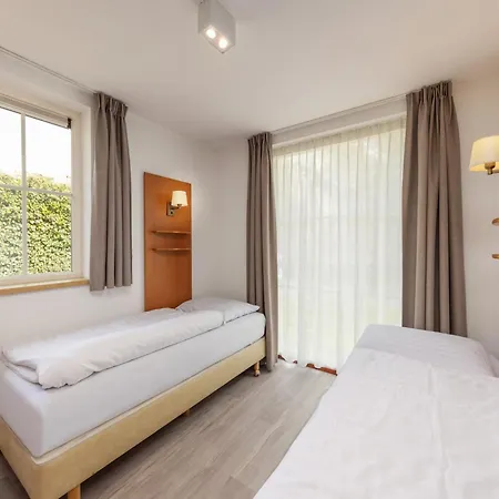 Cozy With A Sauna, 3 Km From Putten